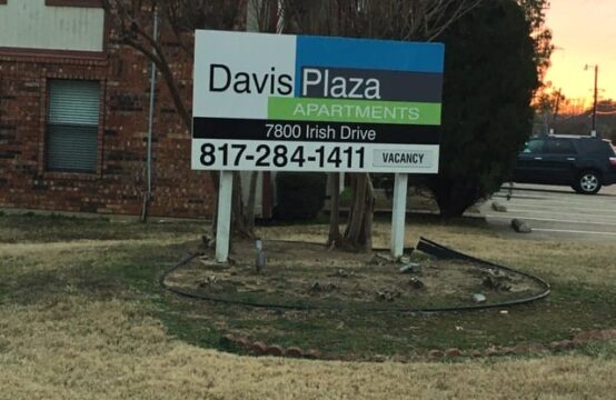 Davis Plaza